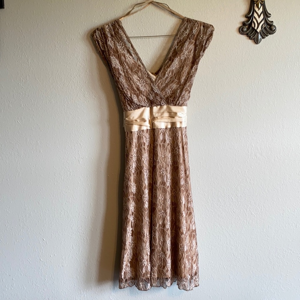 Women’s dress